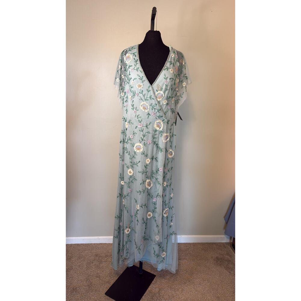 Adrianna Papell - Dress with floral print - Picture 2 of 9